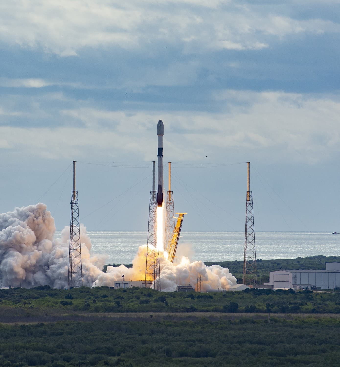 Falcon 9 image